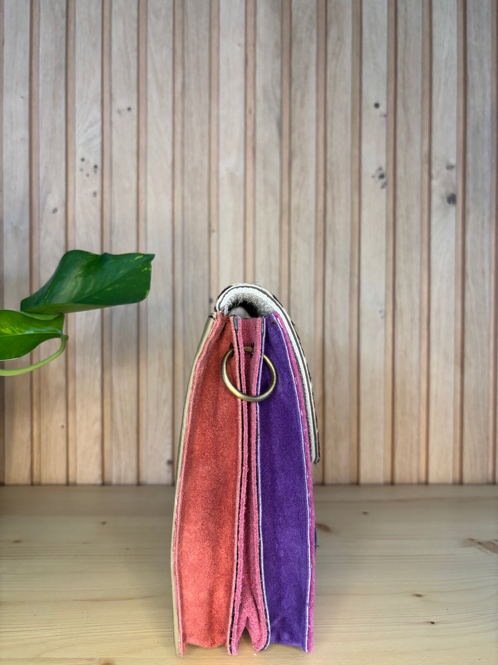 Leren tas met suède en girafprint - paars
